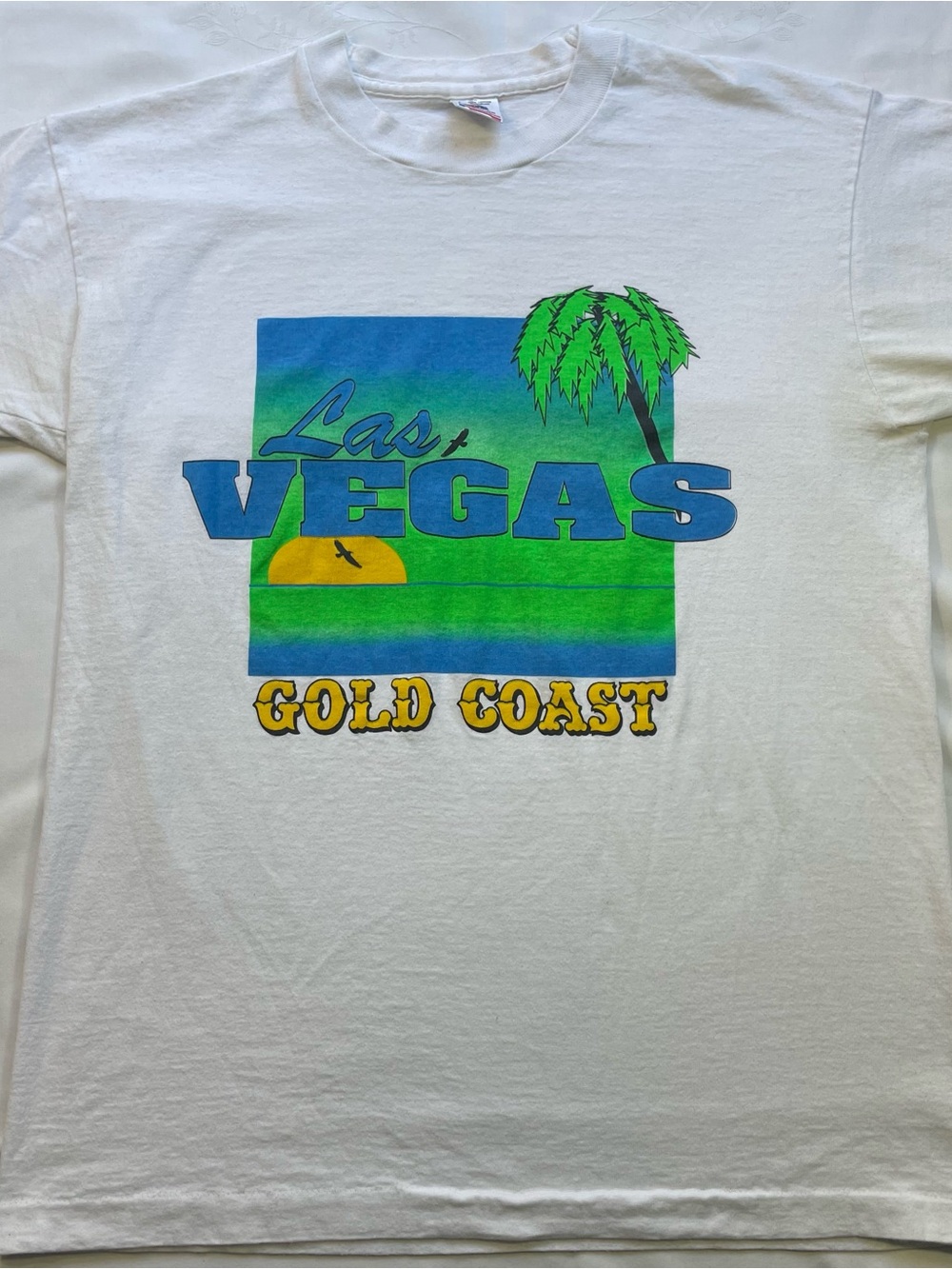 Vintage 90s Las Vegas Gold Coast T-Shirt Size L Single Stitch Made in USA White